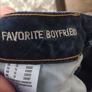 AEO boyfriend jeans- short/petite length!
